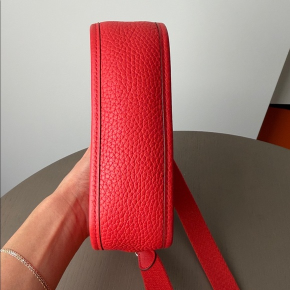 Hermes mini Evelyne crossbody red - Picture 16 of 17